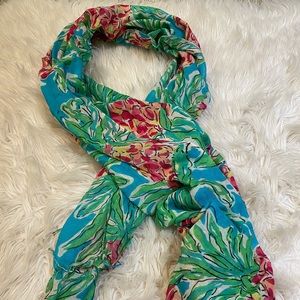 LILLY PULTIZER colorful pineapple scarf!!